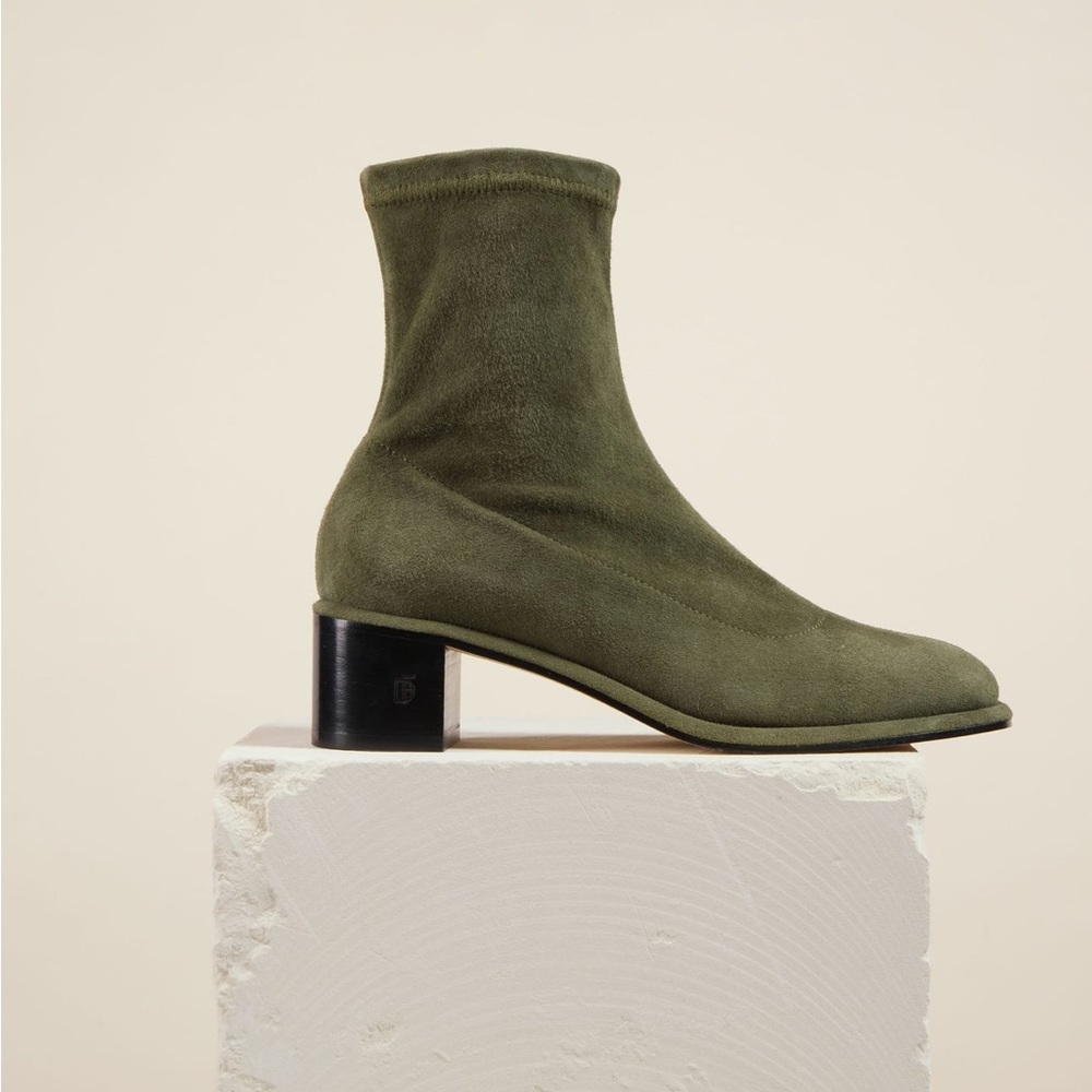 Dear Frances Iris Boot • Ankle Sock Bootie • Moss Green Suede • 37.5 7.5 • $700